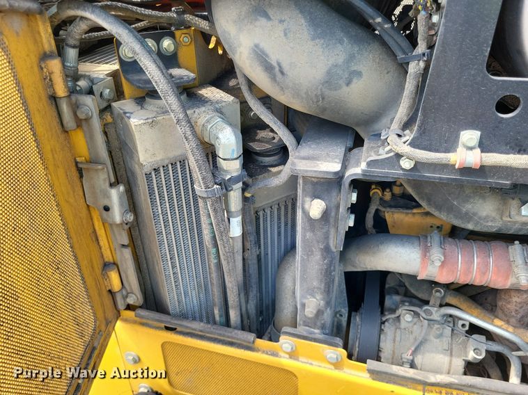 image for item DP5187 2015 John Deere 700K LGP  dozer