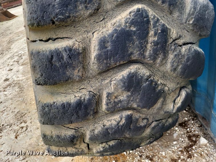 image for item DP5188 (2) tires