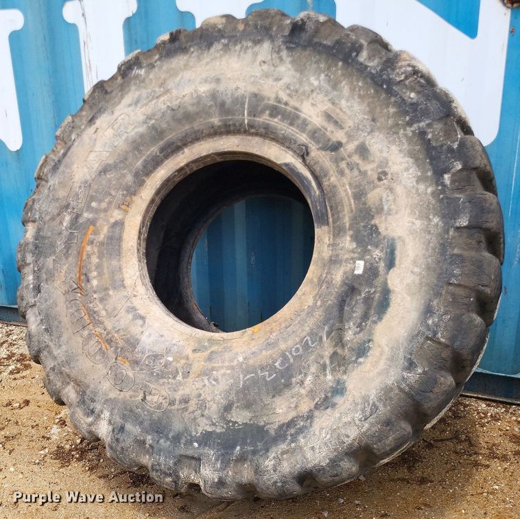 image for item DP5188 (2) tires