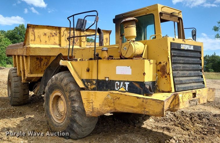 image for item DP5189 1990 Caterpillar D25D  haul truck