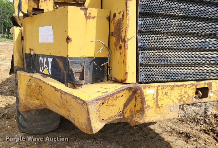 image for item DP5189 1990 Caterpillar D25D  haul truck