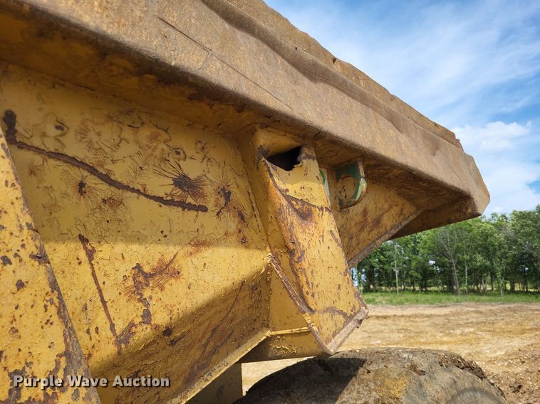 image for item DP5189 1990 Caterpillar D25D  haul truck