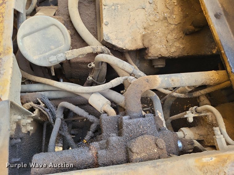 image for item DP5189 1990 Caterpillar D25D  haul truck