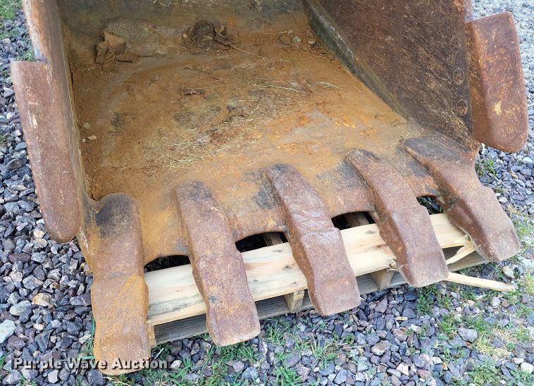 image for item DP5198 CP  42"W excavator bucket