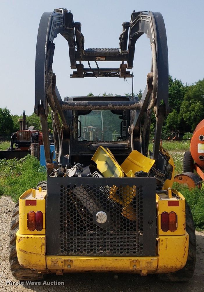 image for item DP8062 2012 New Holland L230  skid steer loader