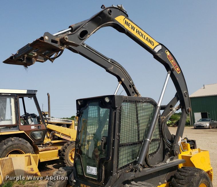 image for item DP8062 2012 New Holland L230  skid steer loader
