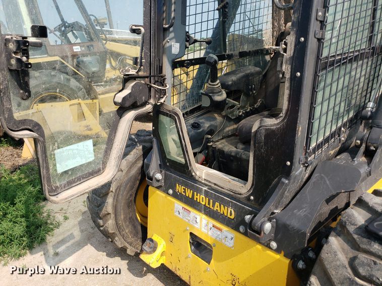 image for item DP8062 2012 New Holland L230  skid steer loader