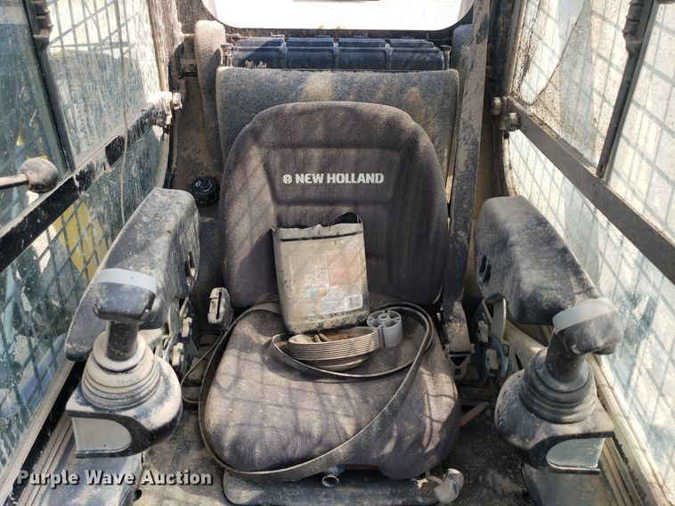 image for item DP8062 2012 New Holland L230  skid steer loader