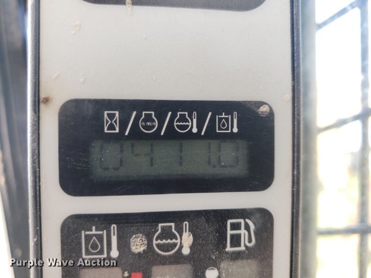 image for item DP8062 2012 New Holland L230  skid steer loader