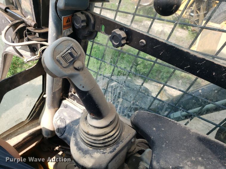 image for item DP8062 2012 New Holland L230  skid steer loader