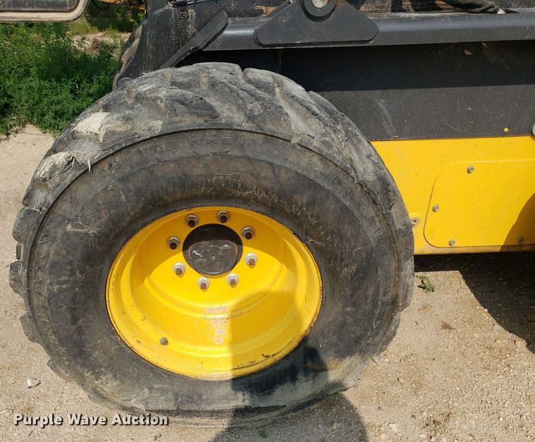 image for item DP8062 2012 New Holland L230  skid steer loader