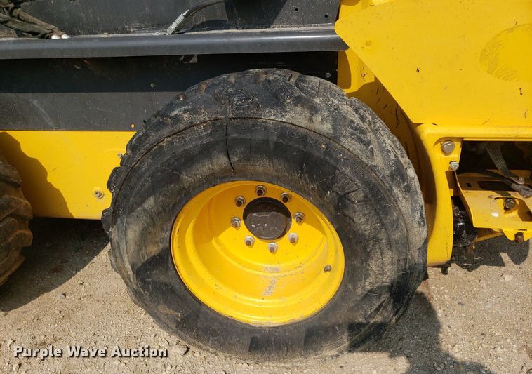 image for item DP8062 2012 New Holland L230  skid steer loader