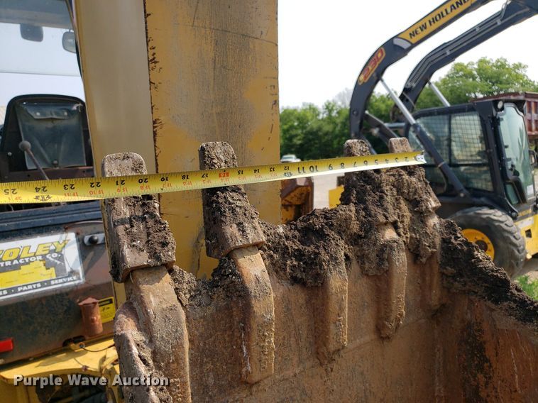 image for item DP8063 1993 Caterpillar 416B  backhoe