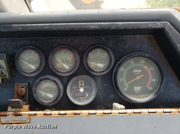 image for item DP8063 1993 Caterpillar 416B  backhoe