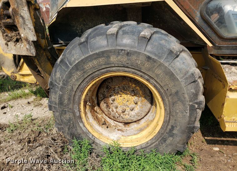 image for item DP8063 1993 Caterpillar 416B  backhoe