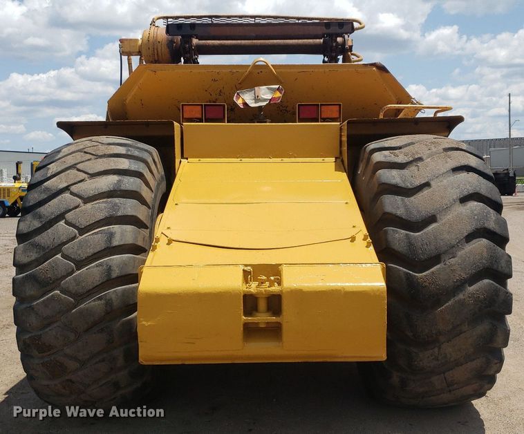 image for item DP8075 2006 Caterpillar 615C  elevating scraper