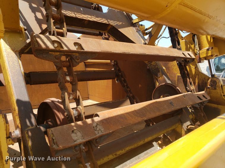image for item DP8075 2006 Caterpillar 615C  elevating scraper
