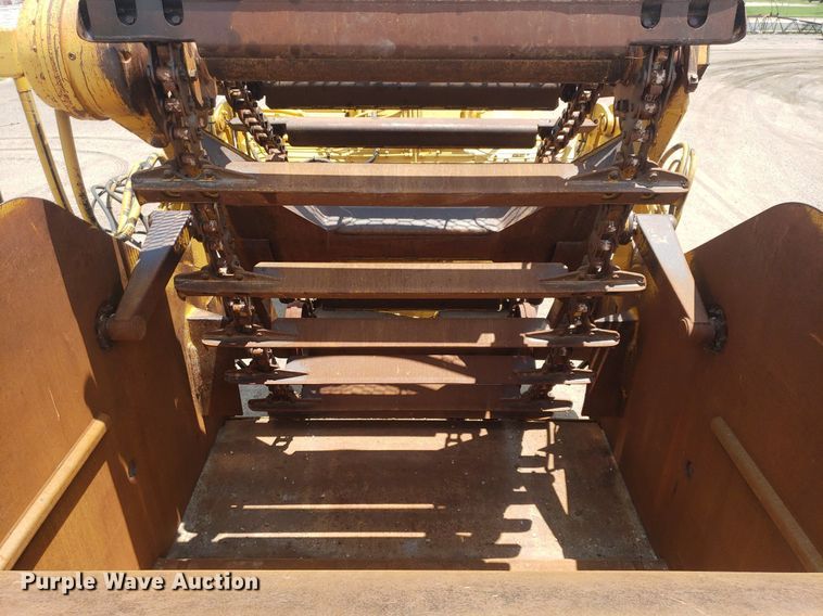 image for item DP8075 2006 Caterpillar 615C  elevating scraper