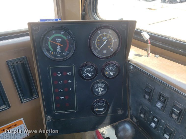 image for item DP8075 2006 Caterpillar 615C  elevating scraper