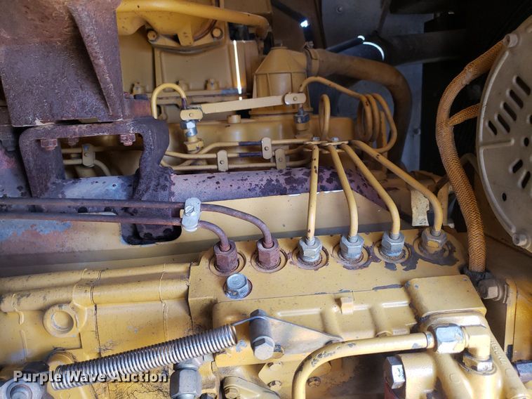 image for item DP8075 2006 Caterpillar 615C  elevating scraper