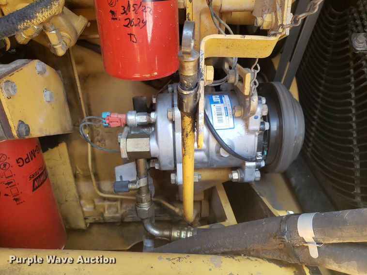 image for item DP8075 2006 Caterpillar 615C  elevating scraper