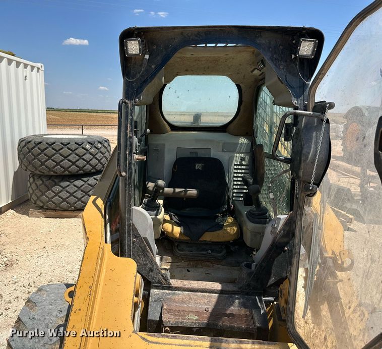 image for item DQ1337 2008 Caterpillar 246C  skid steer loader
