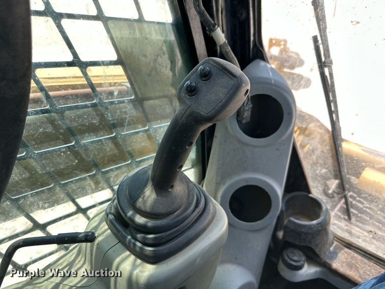 image for item DQ1337 2008 Caterpillar 246C  skid steer loader