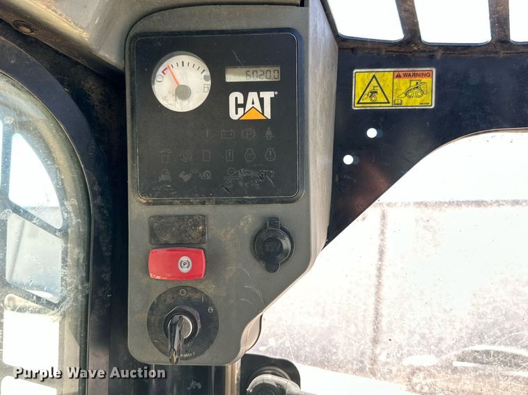image for item DQ1337 2008 Caterpillar 246C  skid steer loader