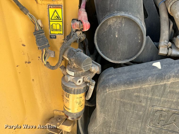 image for item DQ1337 2008 Caterpillar 246C  skid steer loader