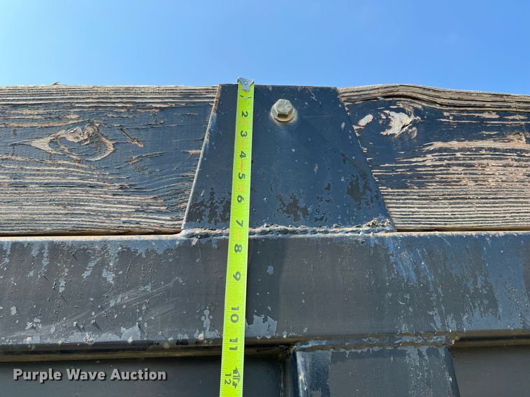 image for item DQ2084 2007 International 4300  dump truck