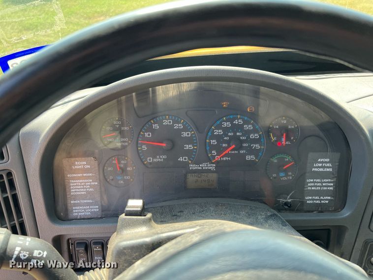 image for item DQ2084 2007 International 4300  dump truck