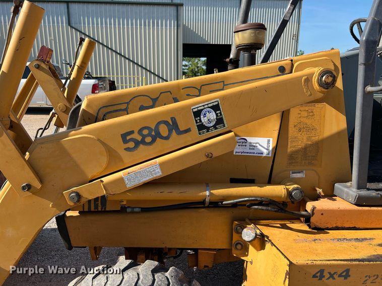 image for item DQ2098 1995 Case 580L  backhoe