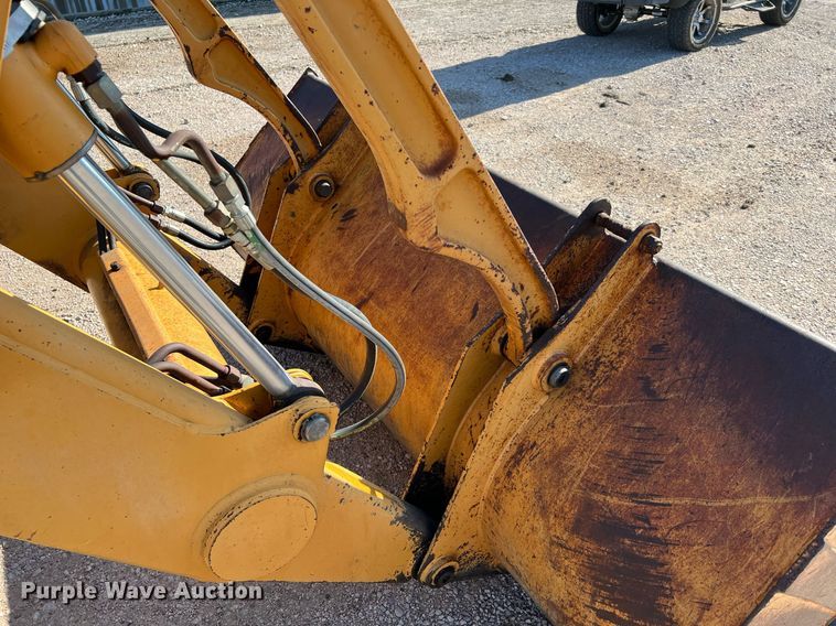 image for item DQ2098 1995 Case 580L  backhoe