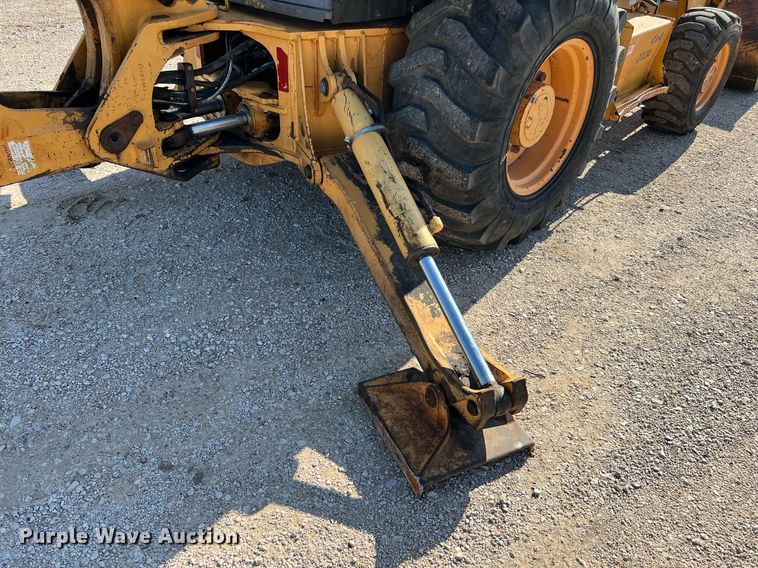 image for item DQ2098 1995 Case 580L  backhoe