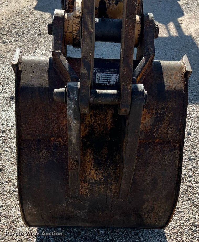 image for item DQ2098 1995 Case 580L  backhoe