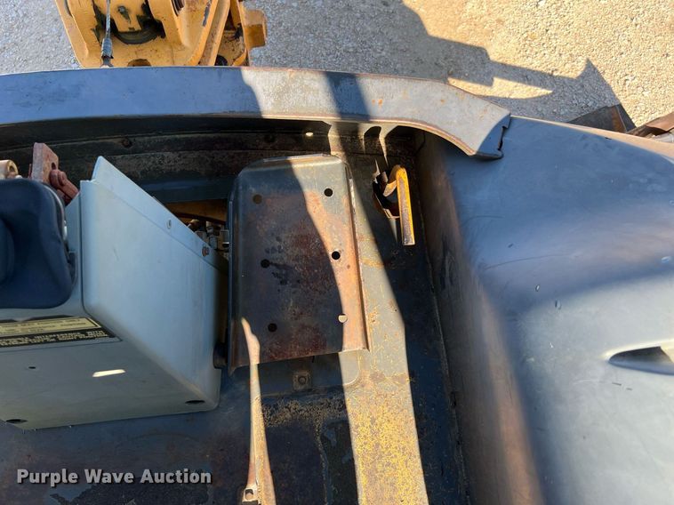 image for item DQ2098 1995 Case 580L  backhoe