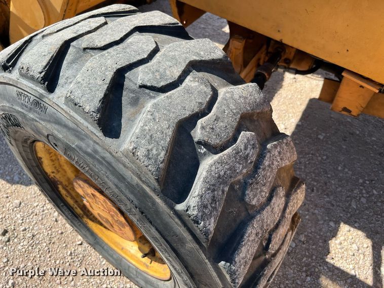 image for item DQ2098 1995 Case 580L  backhoe