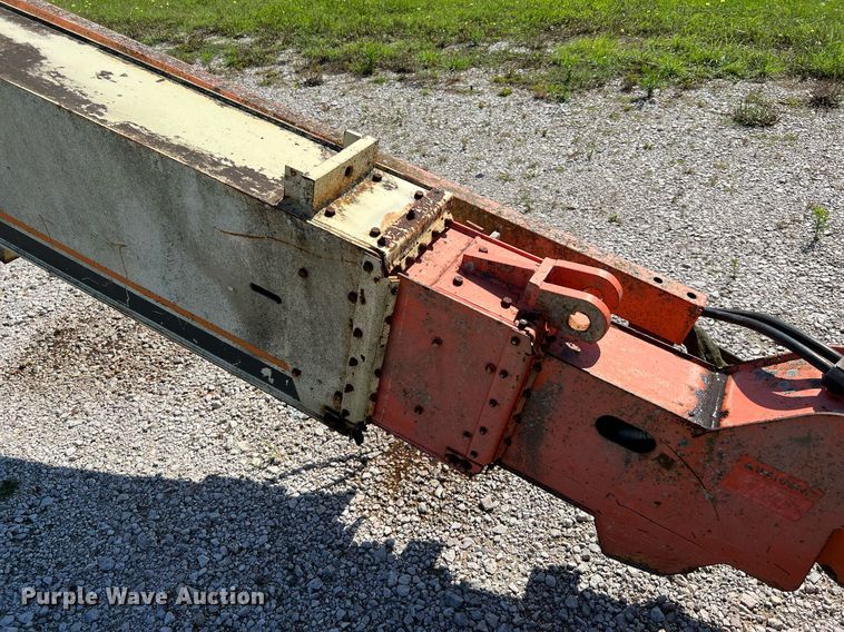 image for item DQ2099 1997 JLG 80H  boom lift