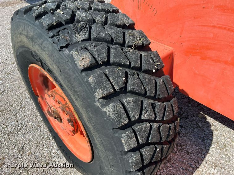 image for item DQ2099 1997 JLG 80H  boom lift