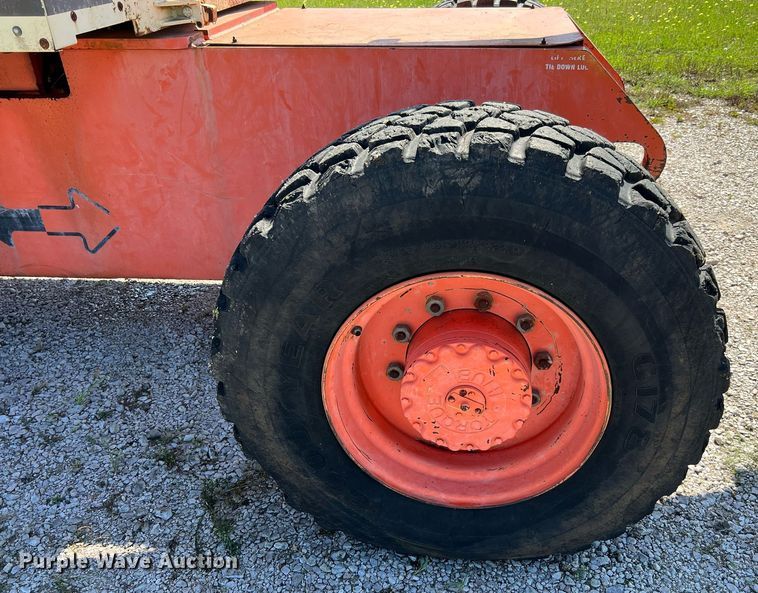 image for item DQ2099 1997 JLG 80H  boom lift