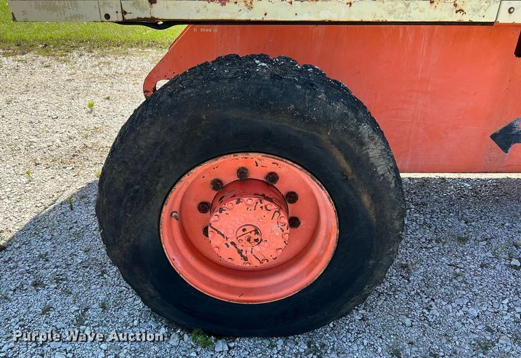 image for item DQ2099 1997 JLG 80H  boom lift