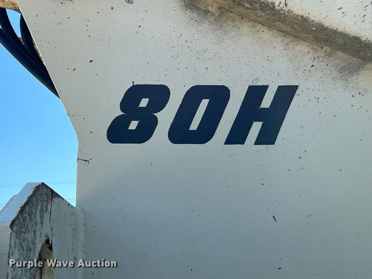 image for item DQ2099 1997 JLG 80H  boom lift