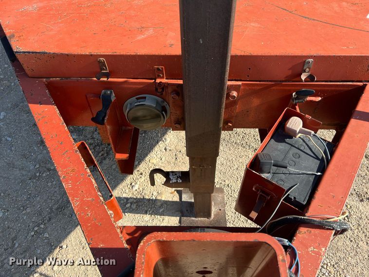 image for item DQ2104 2000 Ditch Witch FX30  vacuum excavator