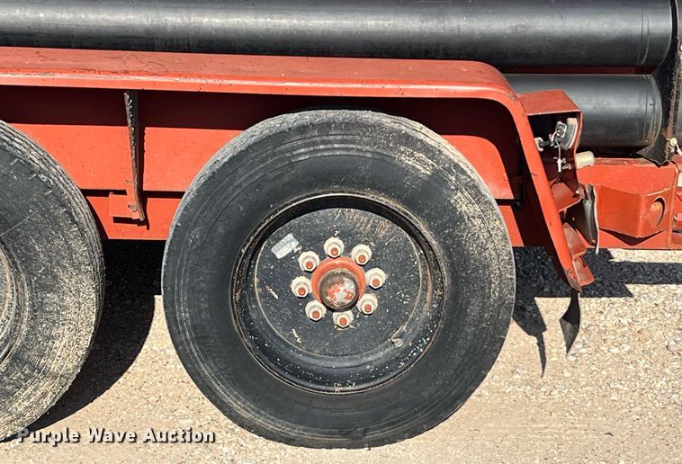 image for item DQ2104 2000 Ditch Witch FX30  vacuum excavator