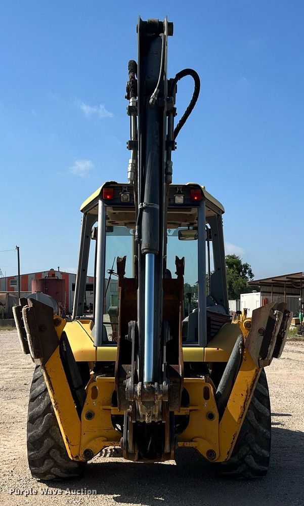 image for item DQ2105 2007 Volvo BL60  backhoe