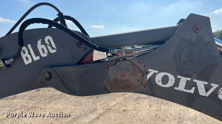 image for item DQ2105 2007 Volvo BL60  backhoe