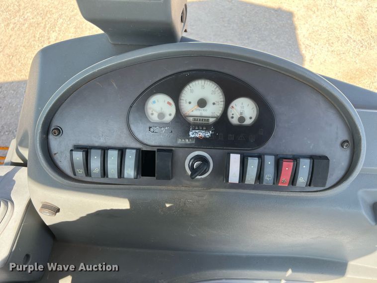 image for item DQ2105 2007 Volvo BL60  backhoe