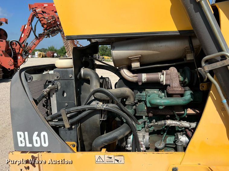 image for item DQ2105 2007 Volvo BL60  backhoe