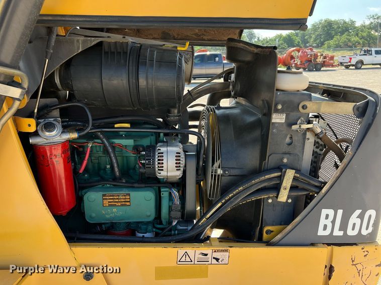 image for item DQ2105 2007 Volvo BL60  backhoe