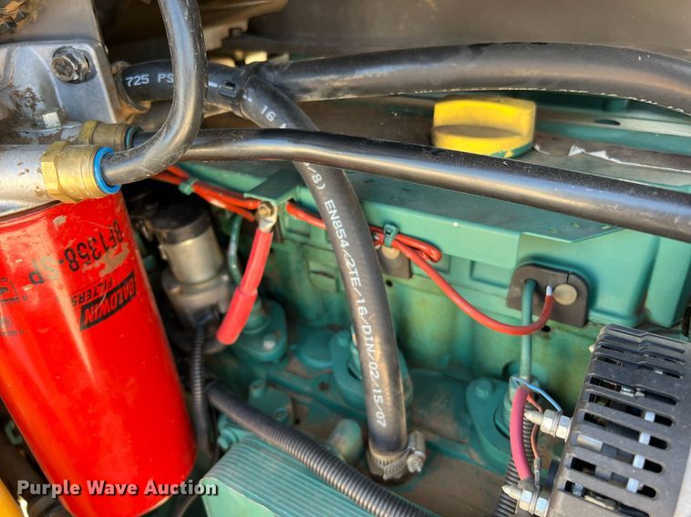 image for item DQ2105 2007 Volvo BL60  backhoe